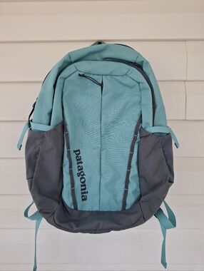 PATAGONIA WOMENS REFUGIO BACK PACK 26L Teal & Gray